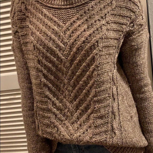 American Eagle Outfitters Sweaters - Brown cabled knit sweater